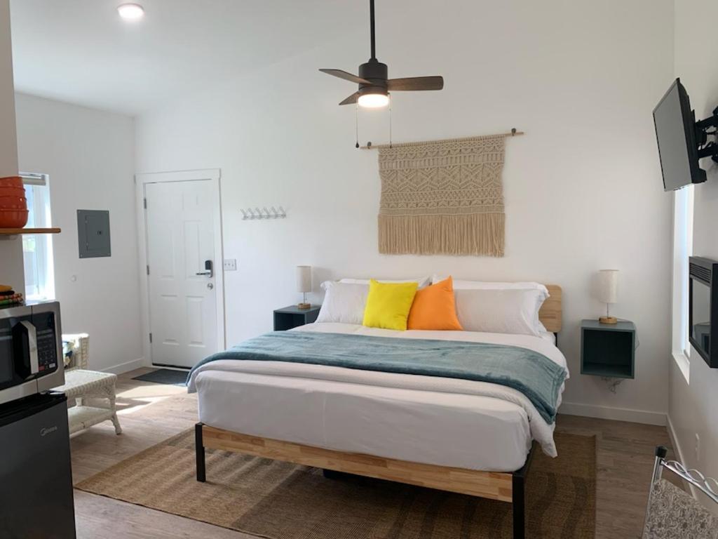 Winzig Lodge لافا هوت سبرينغس المظهر الخارجي الصورة